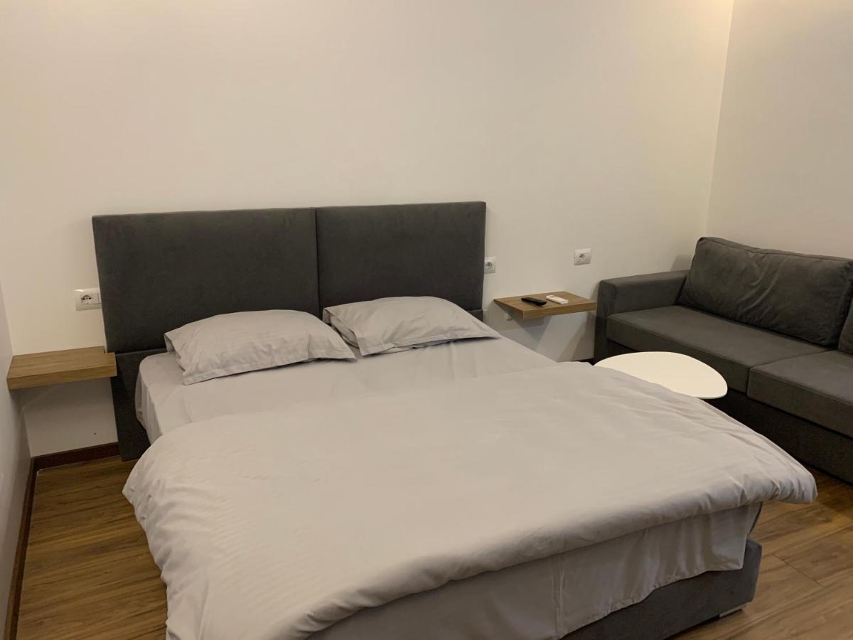 Vila Topciu Pogradec Eksteriør billede